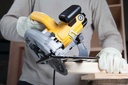 Dewalt Sierra Circular 7-1/4"- 1,400W 5,500 RPM