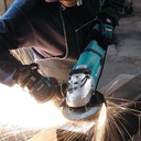 Esmeril Angular 9" 2600W 6.7Kg. GA9040S Makita