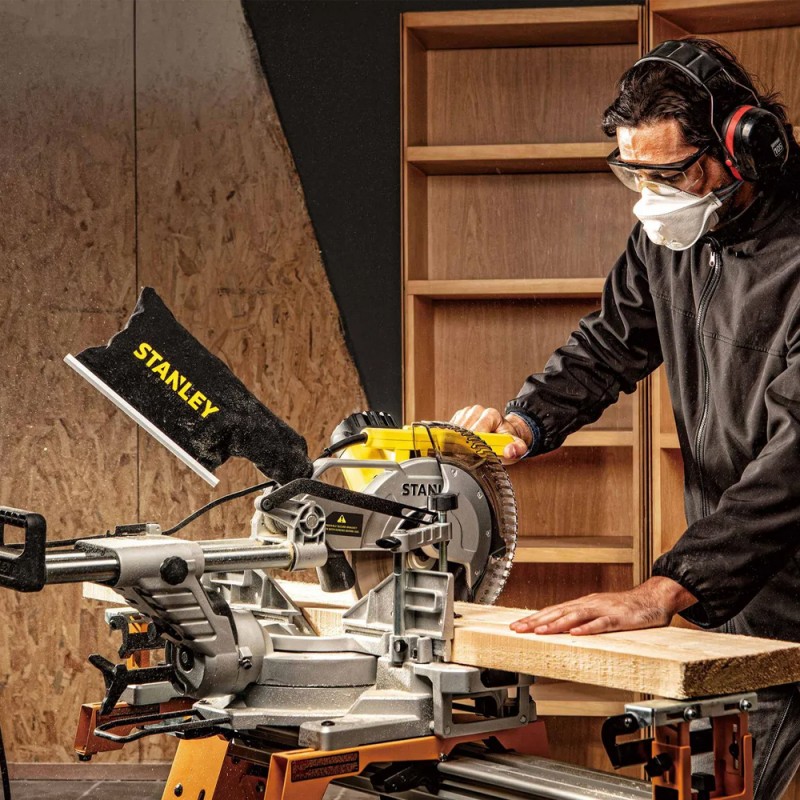 Sierra Ingleteadora Telescópica 10" (254mm) 1800W Stanley SM18-B2_8