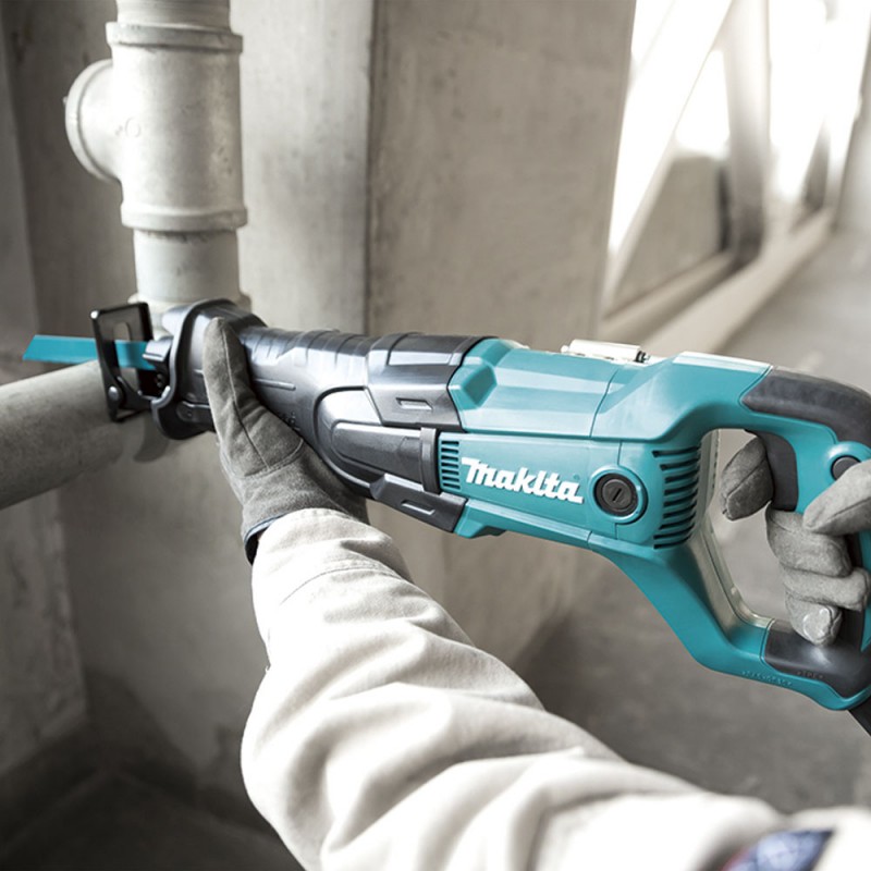 Sierra Sable 1250W 255mm Makita JR3061T_3