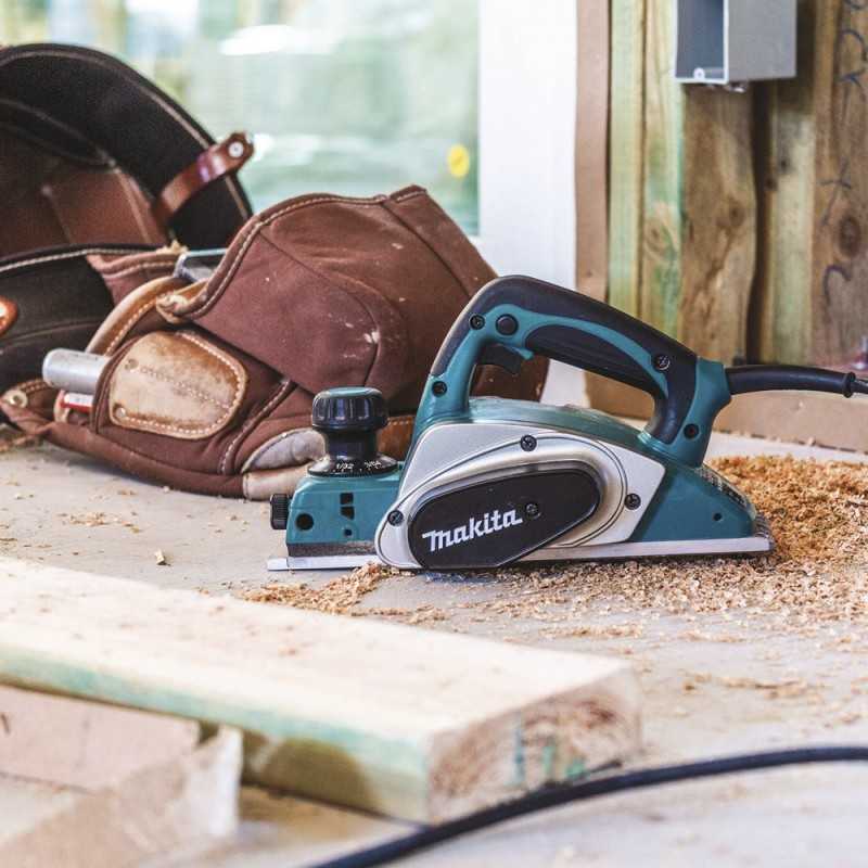 Cepillo Eléctrico 3 1/4" 620W 2.5mm Makita KP0800_8