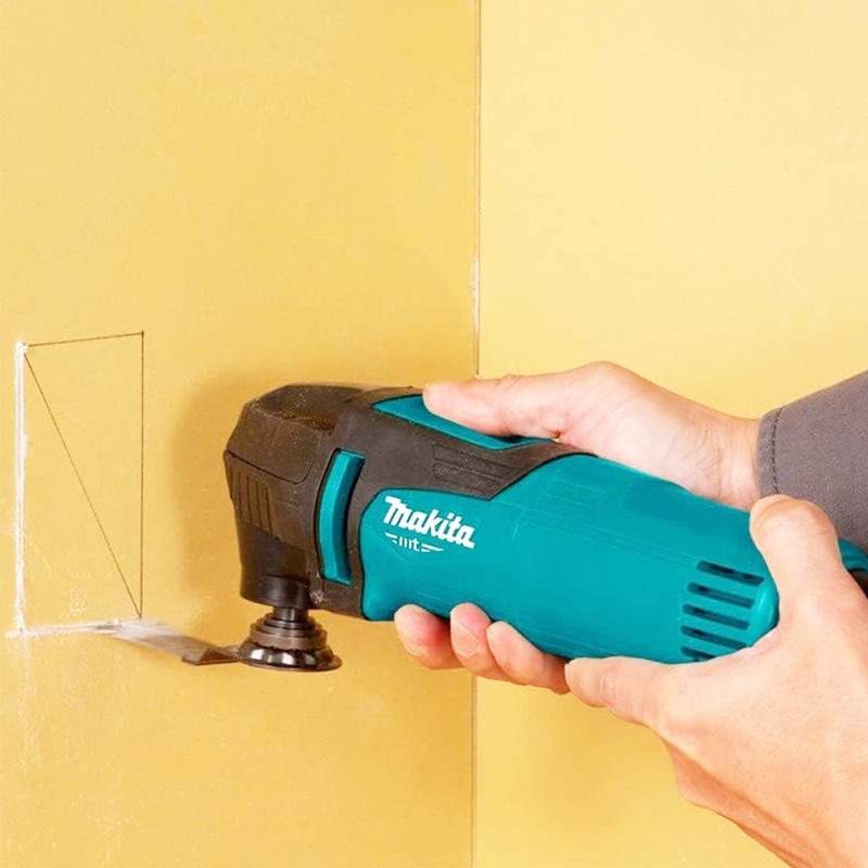 Multitool 200W 22000 opm + Accesorios Makita MT M9800BX1_6