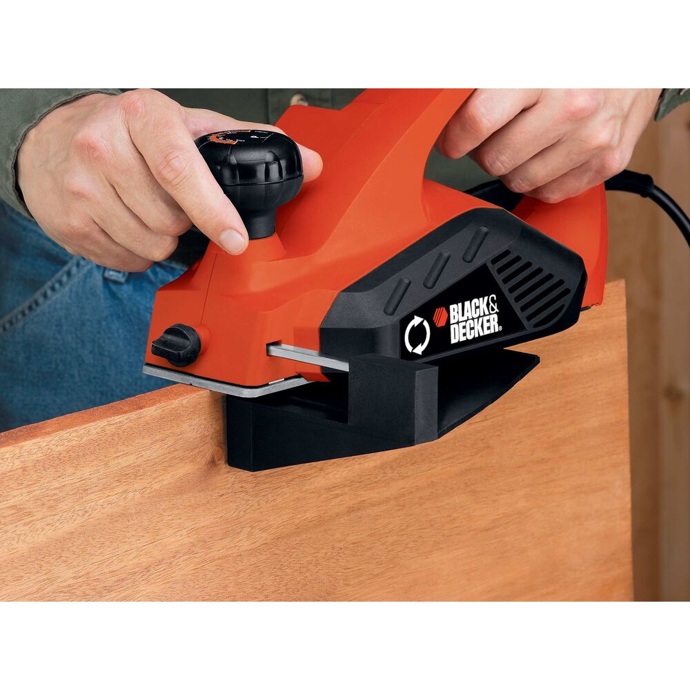 Cepillo Eléctrico 3 1/4" 650w 16500rpm Profesional Black & Decker