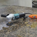 Pulidora de Granito 5" 900W 2000-4000Rpm Makita PW5001C_5