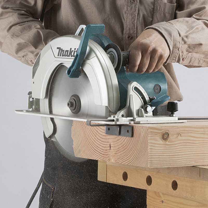Sierra Circular 10 1/4" (260mm) 2000W Corte en 90° 101mm Makita HS0600_2