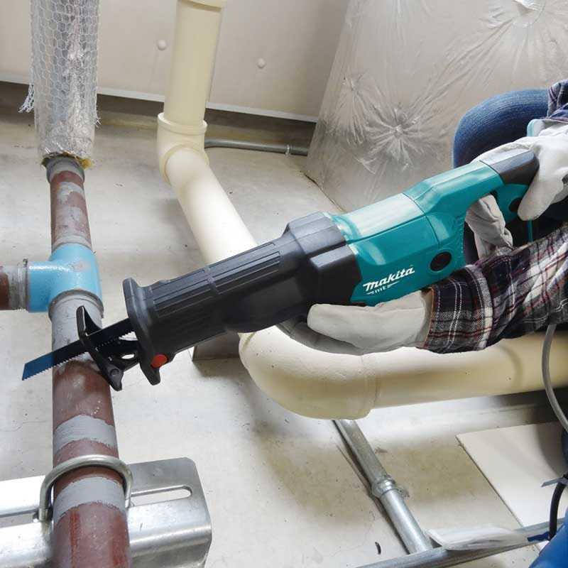 Sierra Sable 1010W 255mm Makita MT M4500KB_7