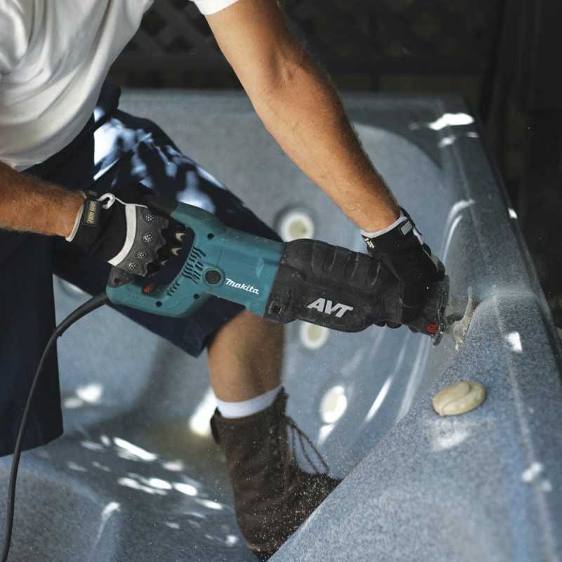 Sierra Sable 1510W 255mm Makita JR3070CT_9