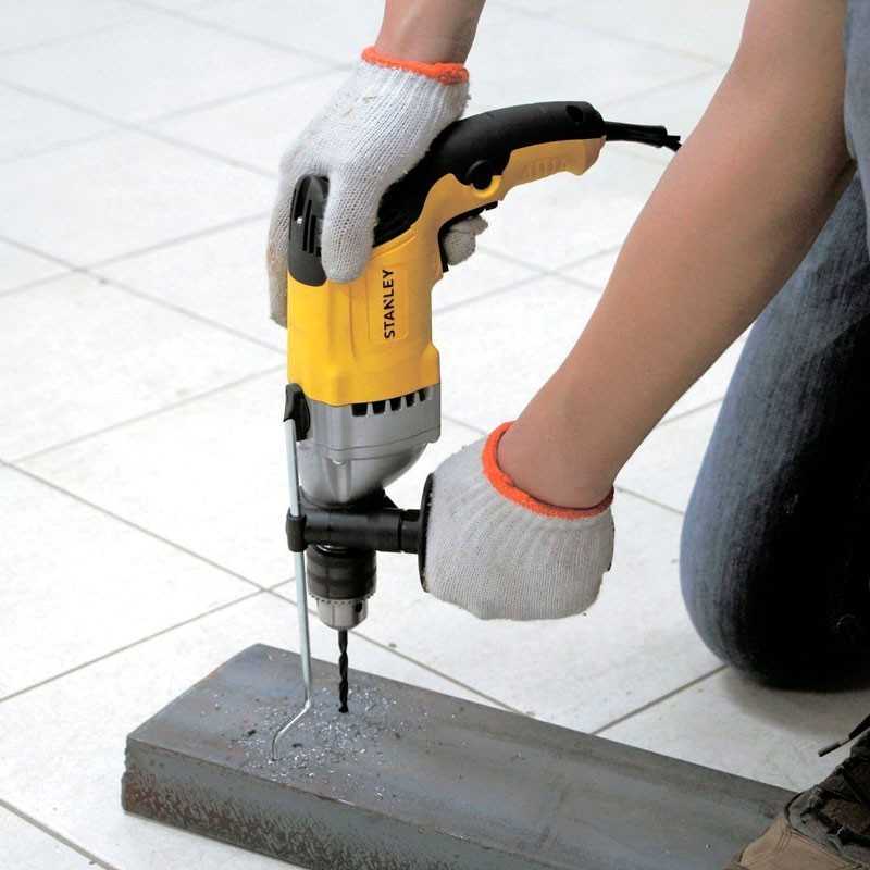 Taladro Percutor 1/2" 800W 54000 gpm Stanley STDH8013-B2_3